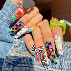 Press-On Nails with Epic Nail Art (Nail Glue Included!)